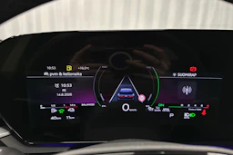 musta Audi A6 2026 kuva 13.