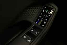 musta Audi A6 2026 kuva 14.