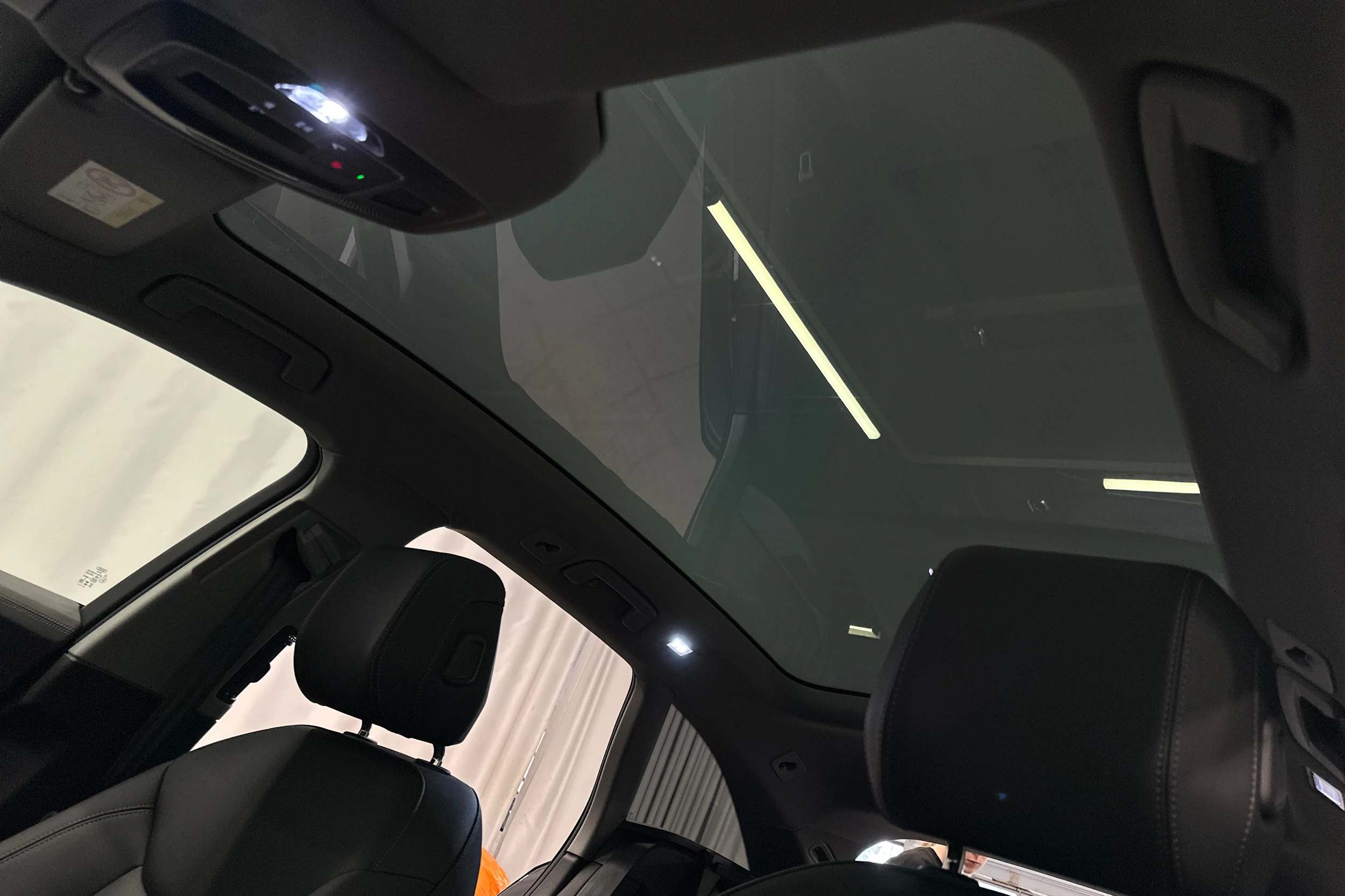 musta Audi A6 2026 kuva 41.