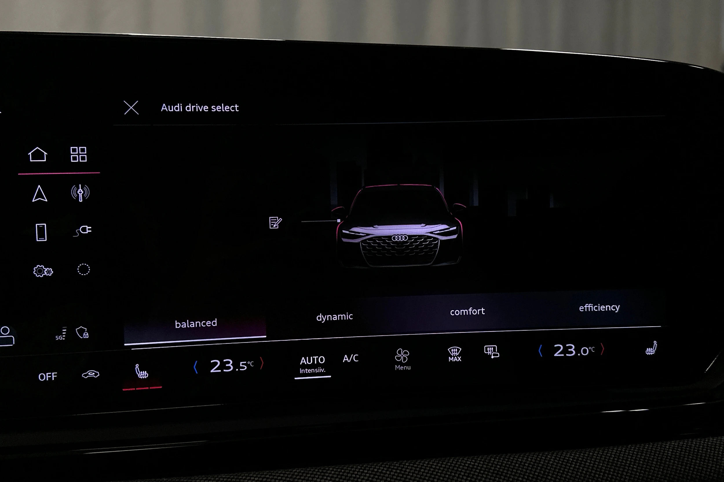 harmaa Audi A6 2026 kuva 32.