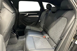 musta Audi A6 2026 kuva 8.