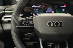 musta Audi A6 2026 kuva 11.