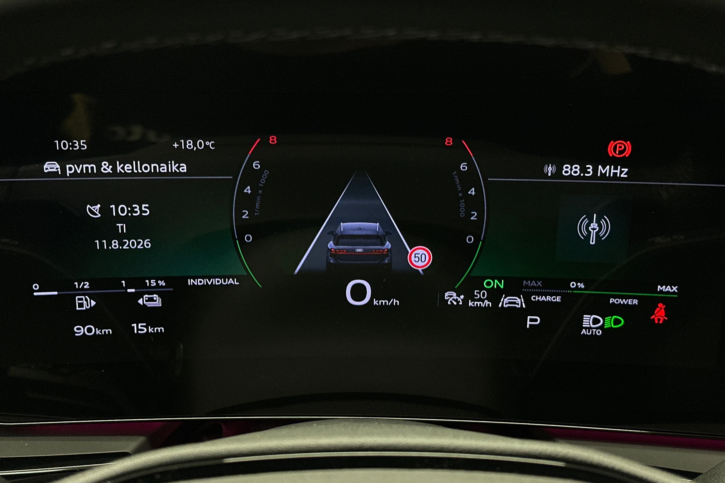 musta Audi A6 2026 kuva 13.