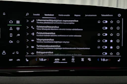 musta Audi A6 2026 kuva 23.
