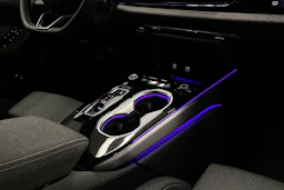 musta Audi A6 2026 kuva 23.