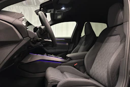 musta Audi A6 2026 kuva 24.