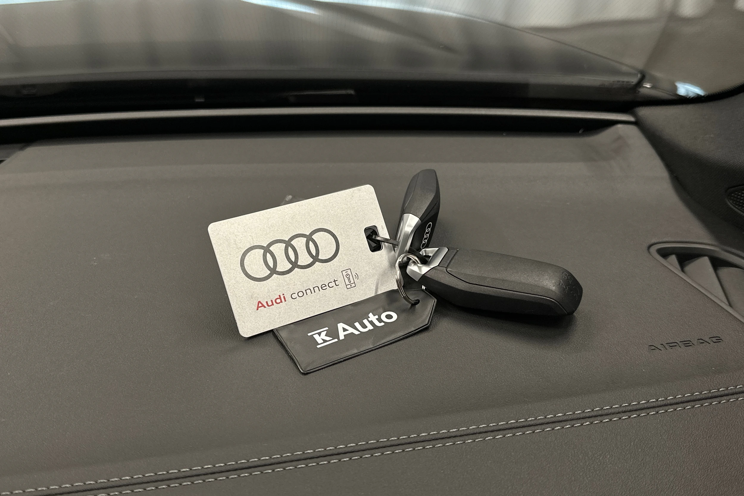 musta Audi A6 2026 kuva 29.