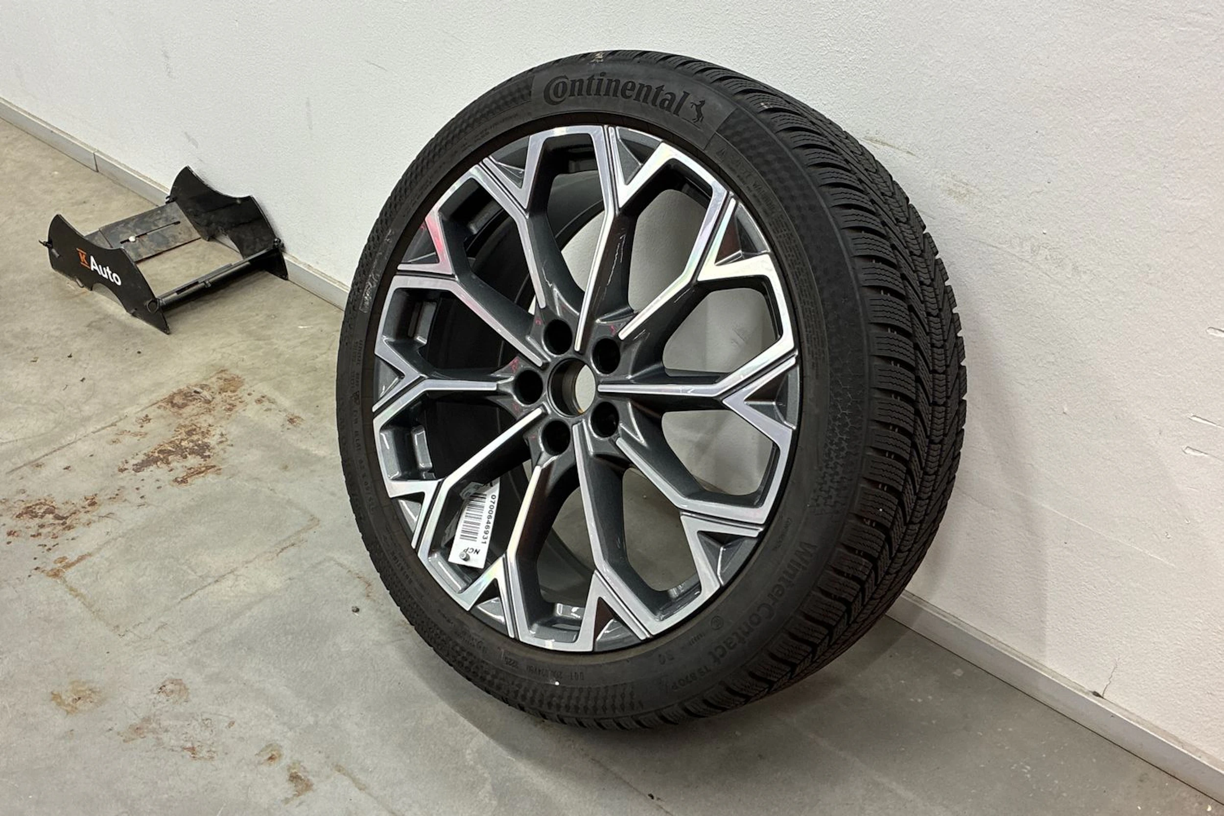 valkoinen Audi A6 2026 kuva 10.