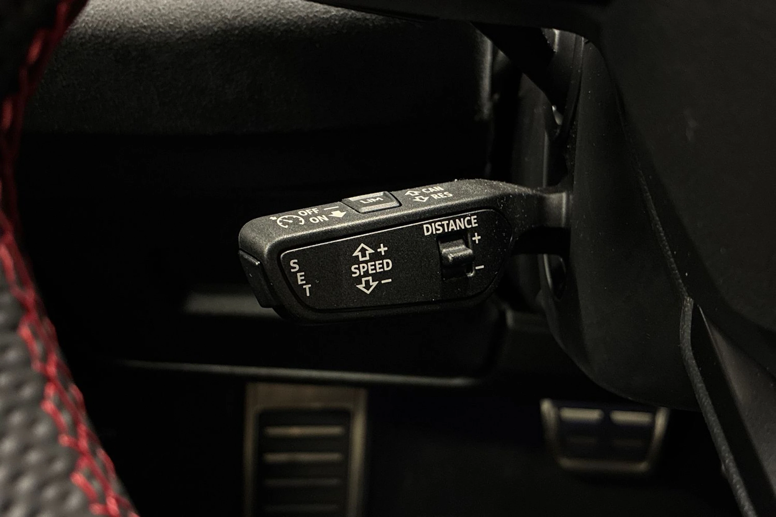 valkoinen Audi A6 2026 kuva 15.