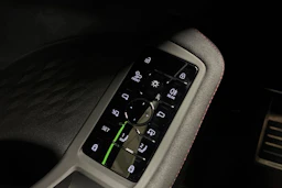 valkoinen Audi A6 2026 kuva 16.