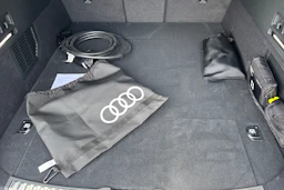 valkoinen Audi A6 2026 kuva 14.