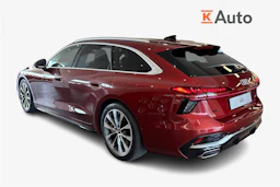 punainen Audi A6 2026 kuva 2.