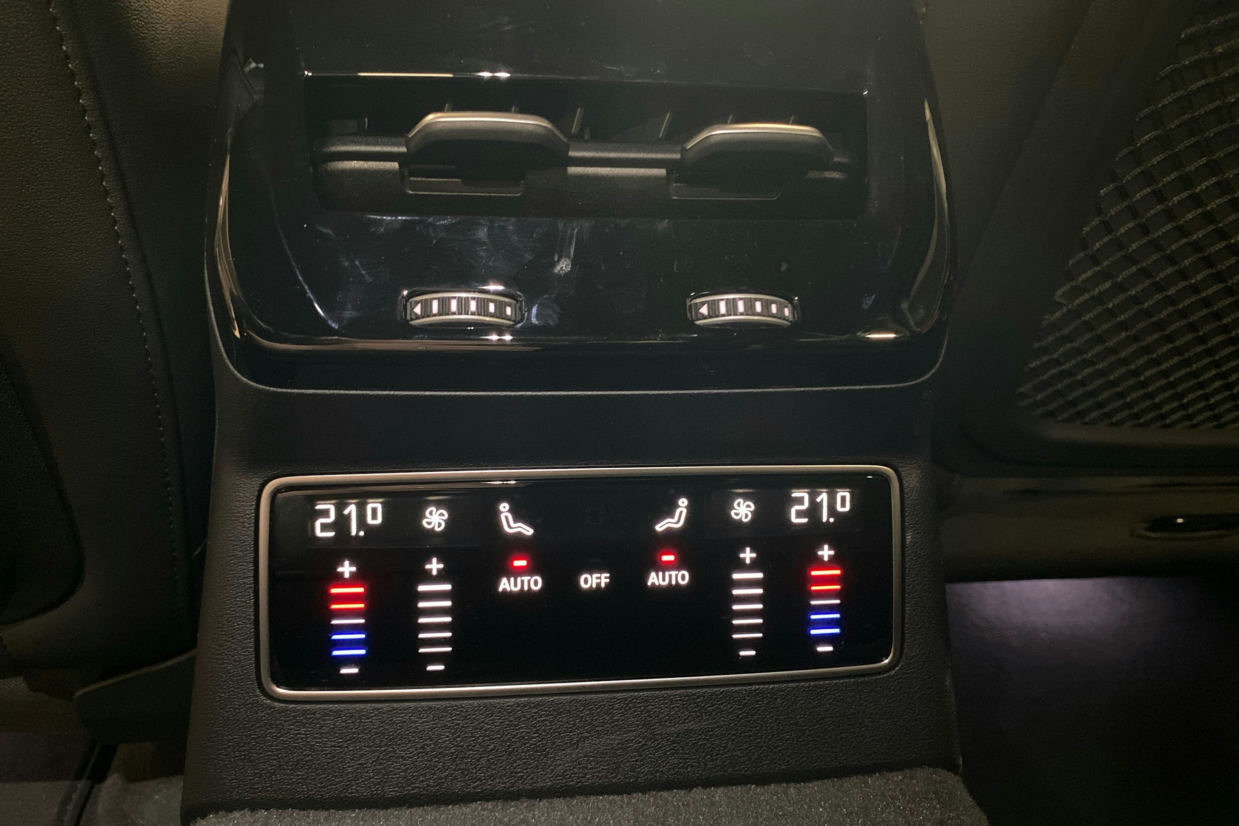 harmaa Audi A6 2026 kuva 11.
