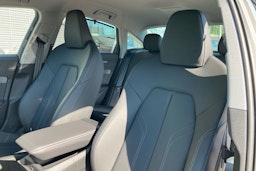 harmaa Audi A6 2026 kuva 11.