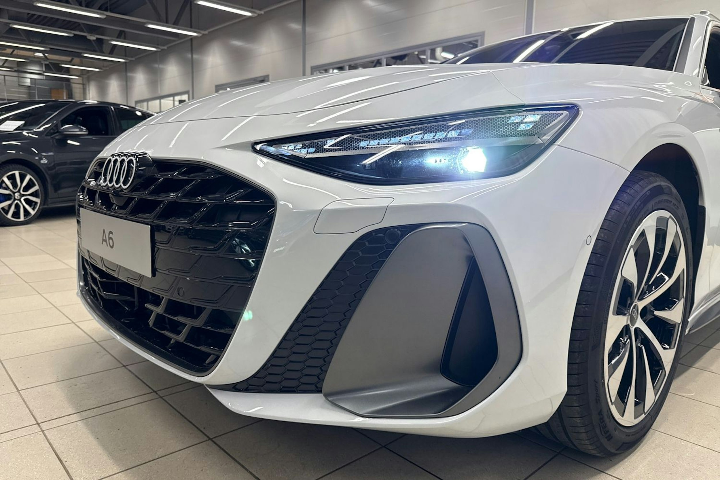 met. valkoinen Audi A6 2026 kuva 10.
