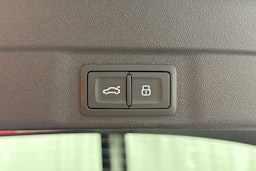 met. harmaa Audi A6 2026 kuva 12.