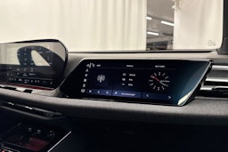 met. harmaa Audi A6 2026 kuva 33.