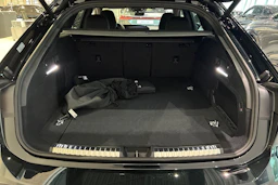 vihreä Audi A6 2026 kuva 11.