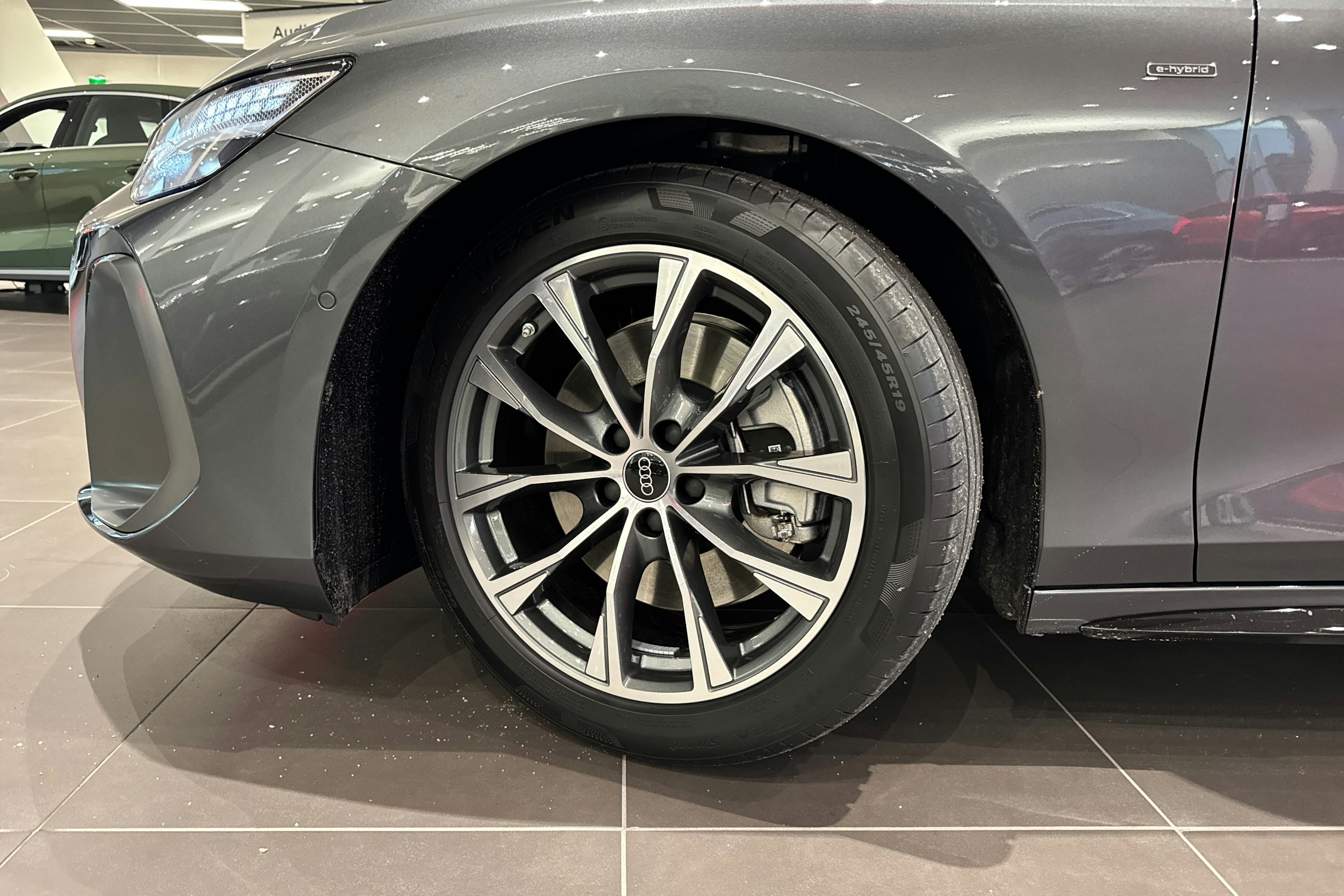 harmaa Audi A6 2026 kuva 10.