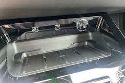 sininen Audi A6 2026 kuva 22.