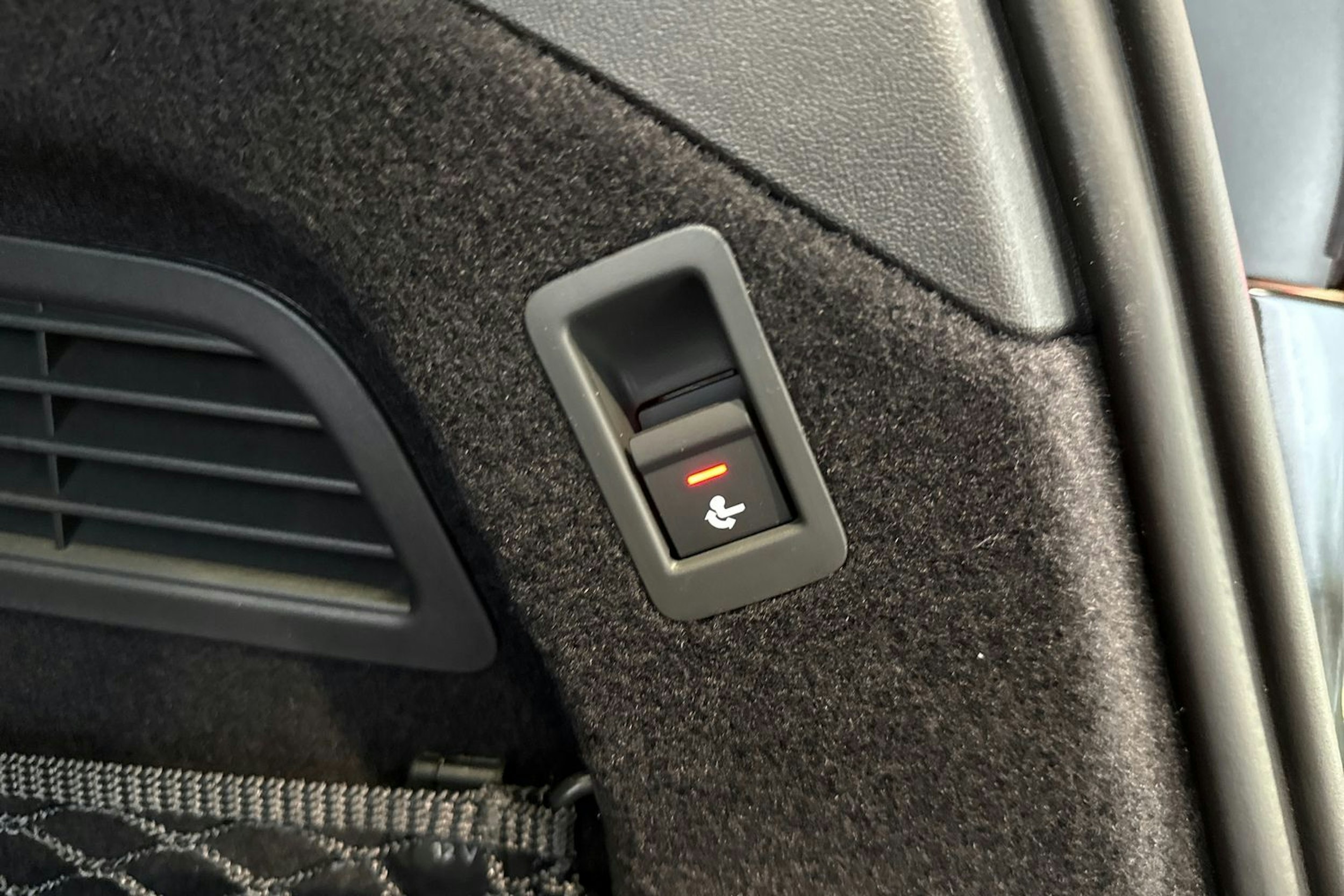 met. musta Audi A6 2026 kuva 12.