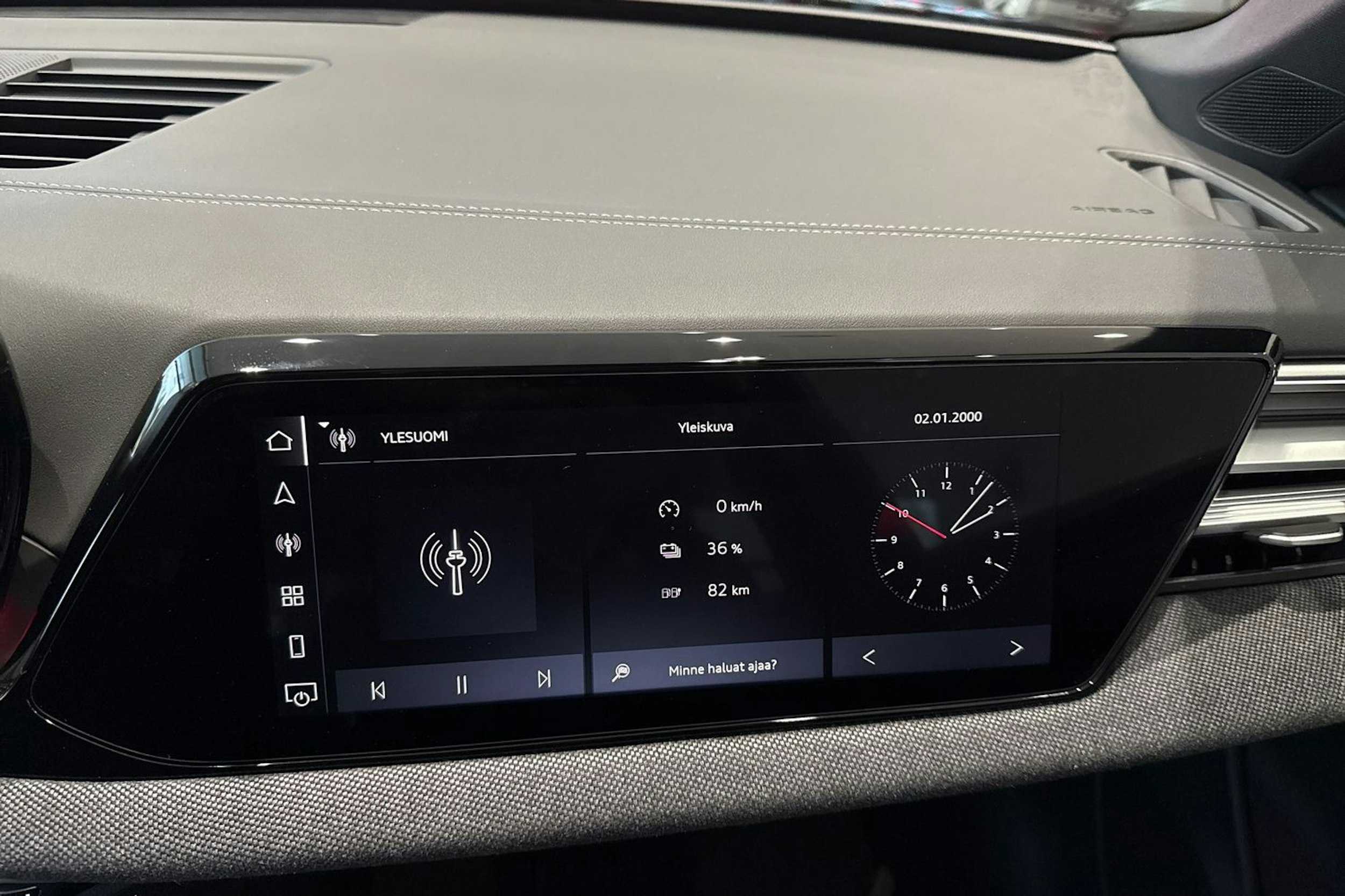 met. musta Audi A6 2026 kuva 25.