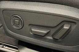 met. sininen Audi A6 2026 kuva 12.