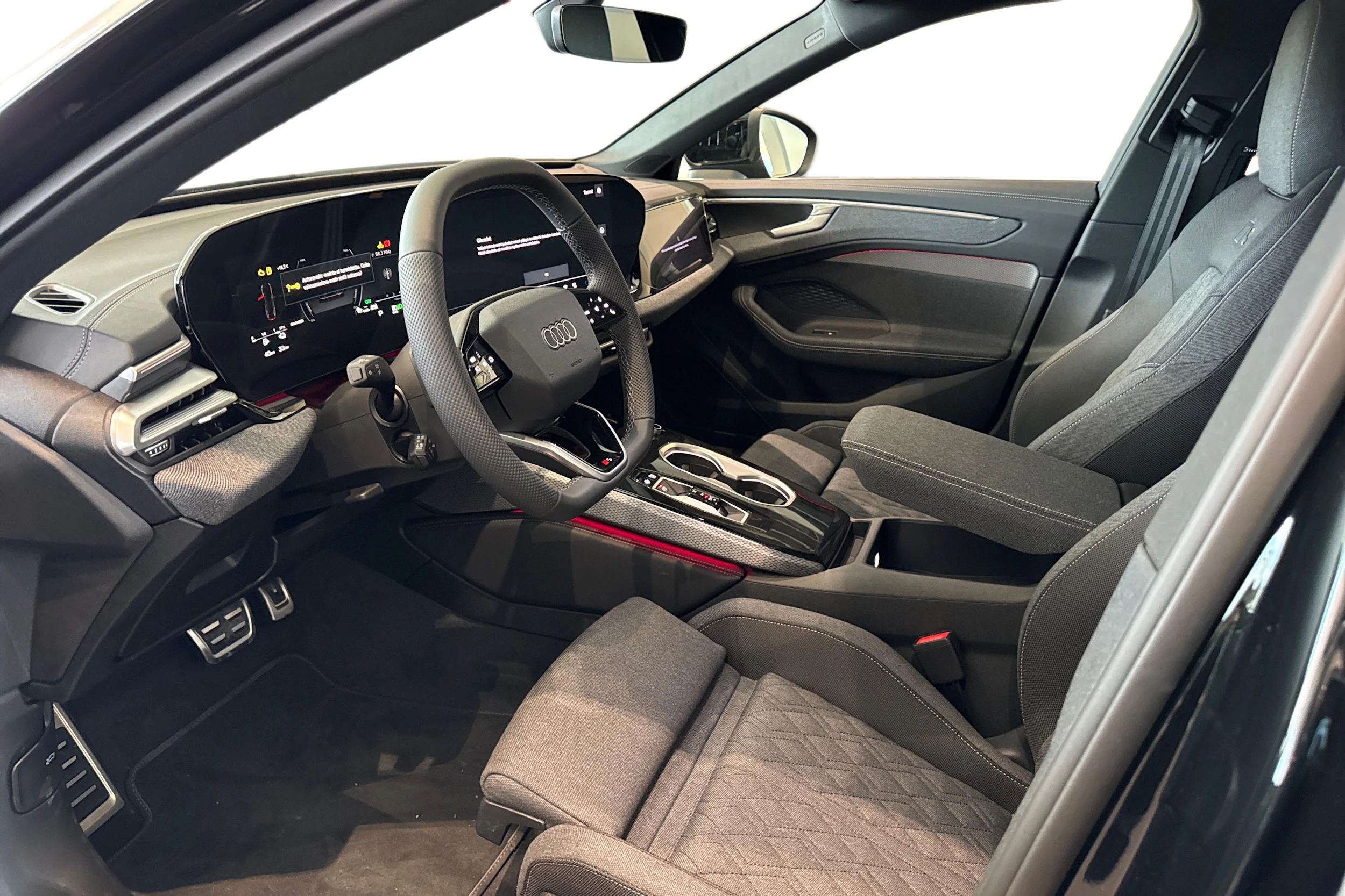 vihreä Audi A6 2026 kuva 6.