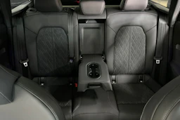 met. harmaa Audi A6 2026 kuva 13.