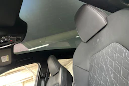 met. harmaa Audi A6 2026 kuva 16.