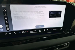 met. harmaa Audi A6 2026 kuva 28.