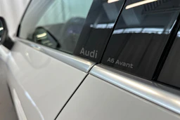 jäätikön valkoinen Audi A6 2026 kuva 34.