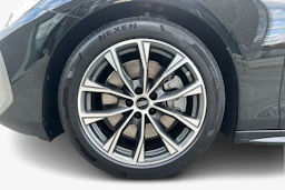 vihreä Audi A6 2026 kuva 9.