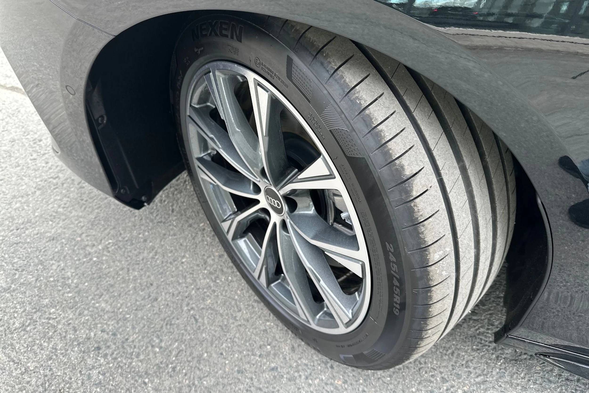 vihreä Audi A6 2026 kuva 10.
