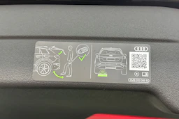 musta Audi A6 2026 kuva 12.