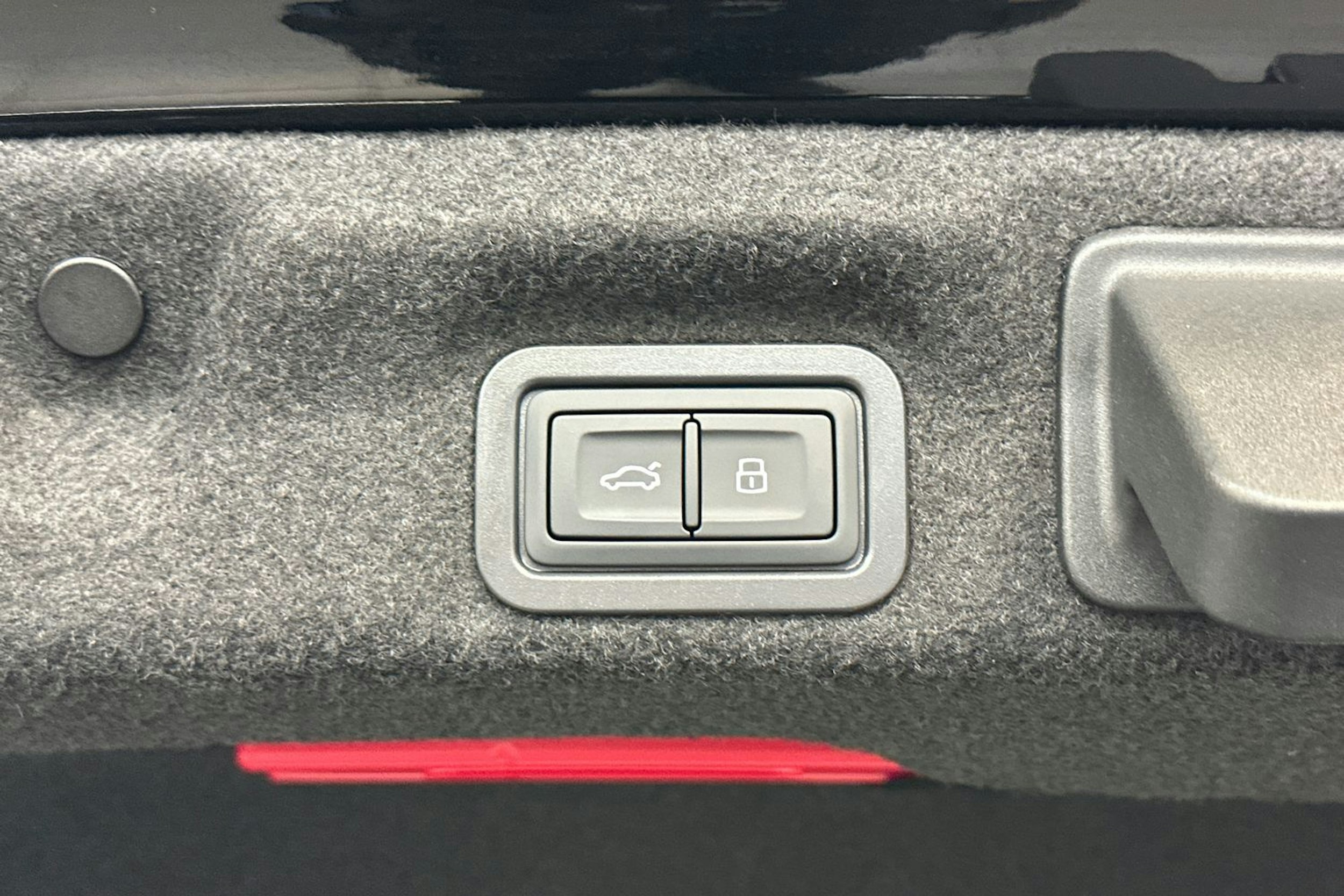 musta Audi A6 2026 kuva 13.