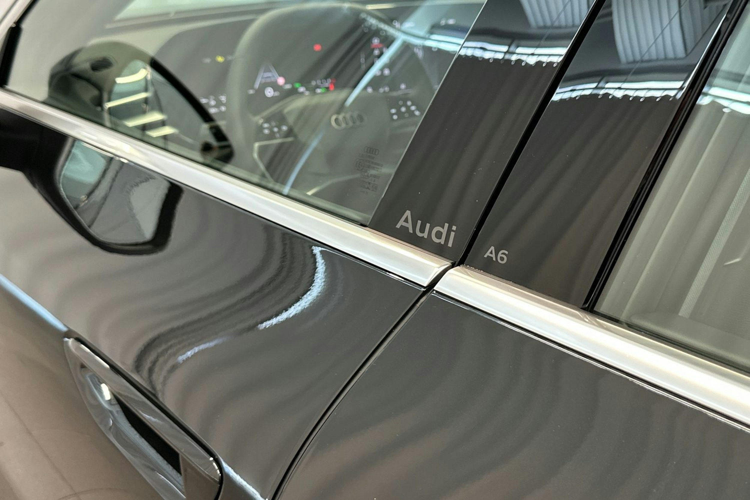 musta Audi A6 2026 kuva 32.