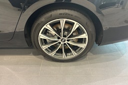 musta Audi A6 2026 kuva 10.