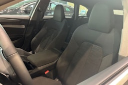 musta Audi A6 2026 kuva 13.