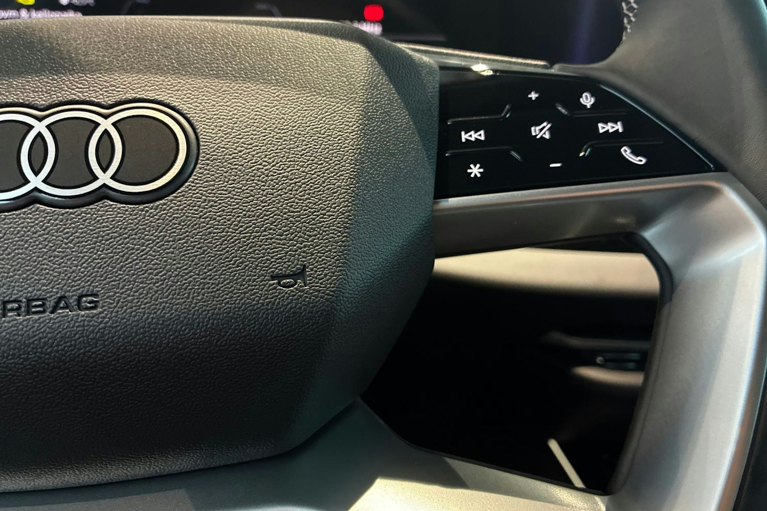 met. musta Audi A6 2026 kuva 13.