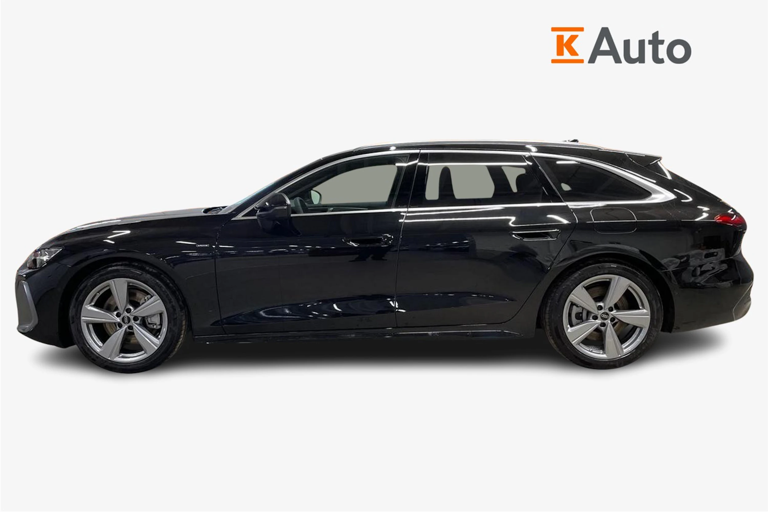 musta Audi A6 2026 kuva 5.