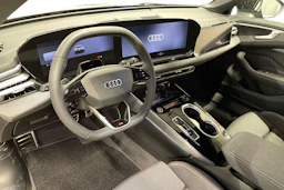 musta Audi A6 2026 kuva 6.