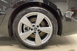 musta Audi A6 2026 kuva 10.