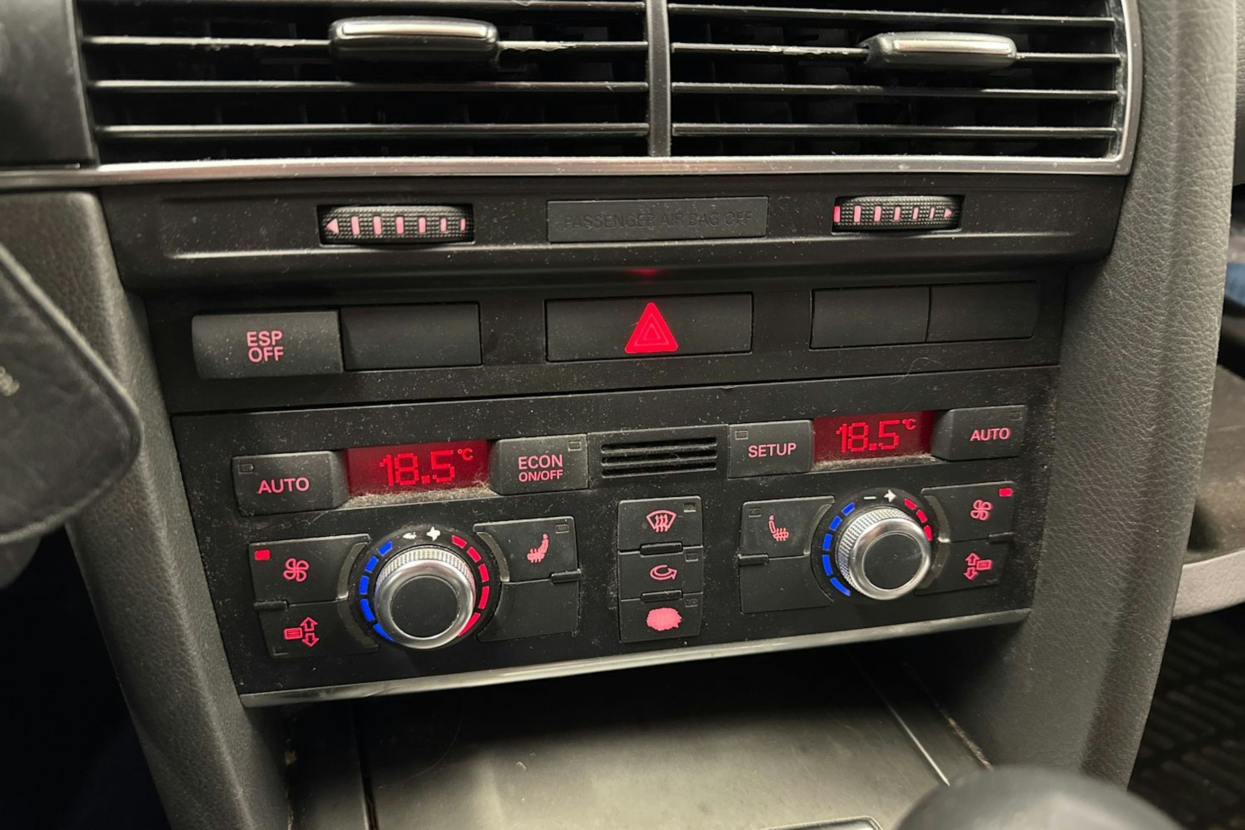 sininen Audi A6 allroad quattro 2006 kuva 16.