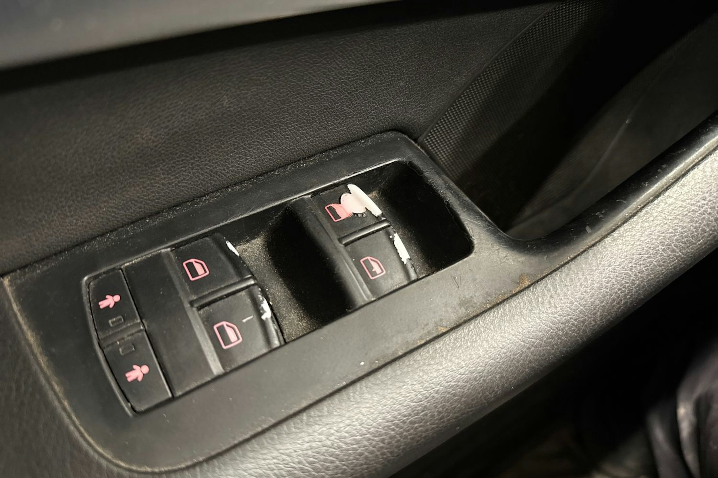 sininen Audi A6 allroad quattro 2006 kuva 18.