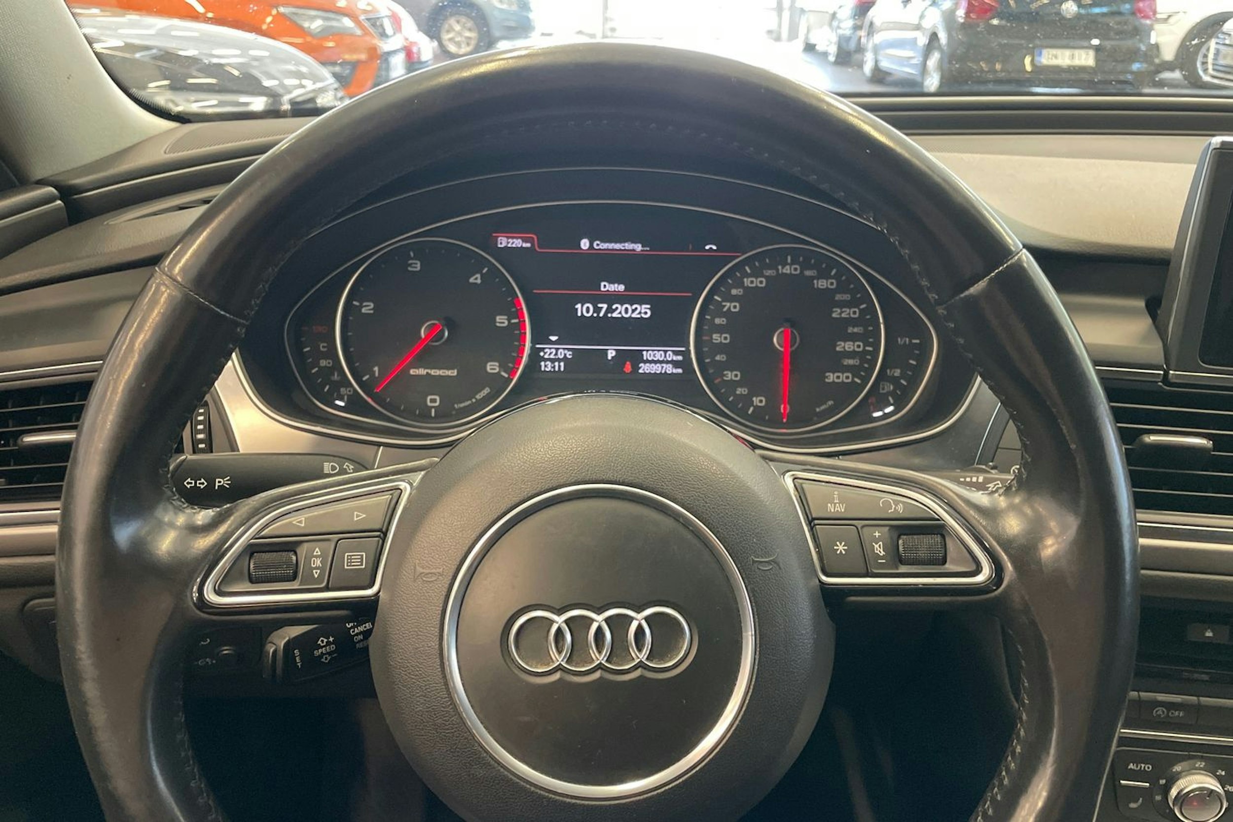 ruskea (beige) Audi A6 allroad quattro 2013 kuva 20.