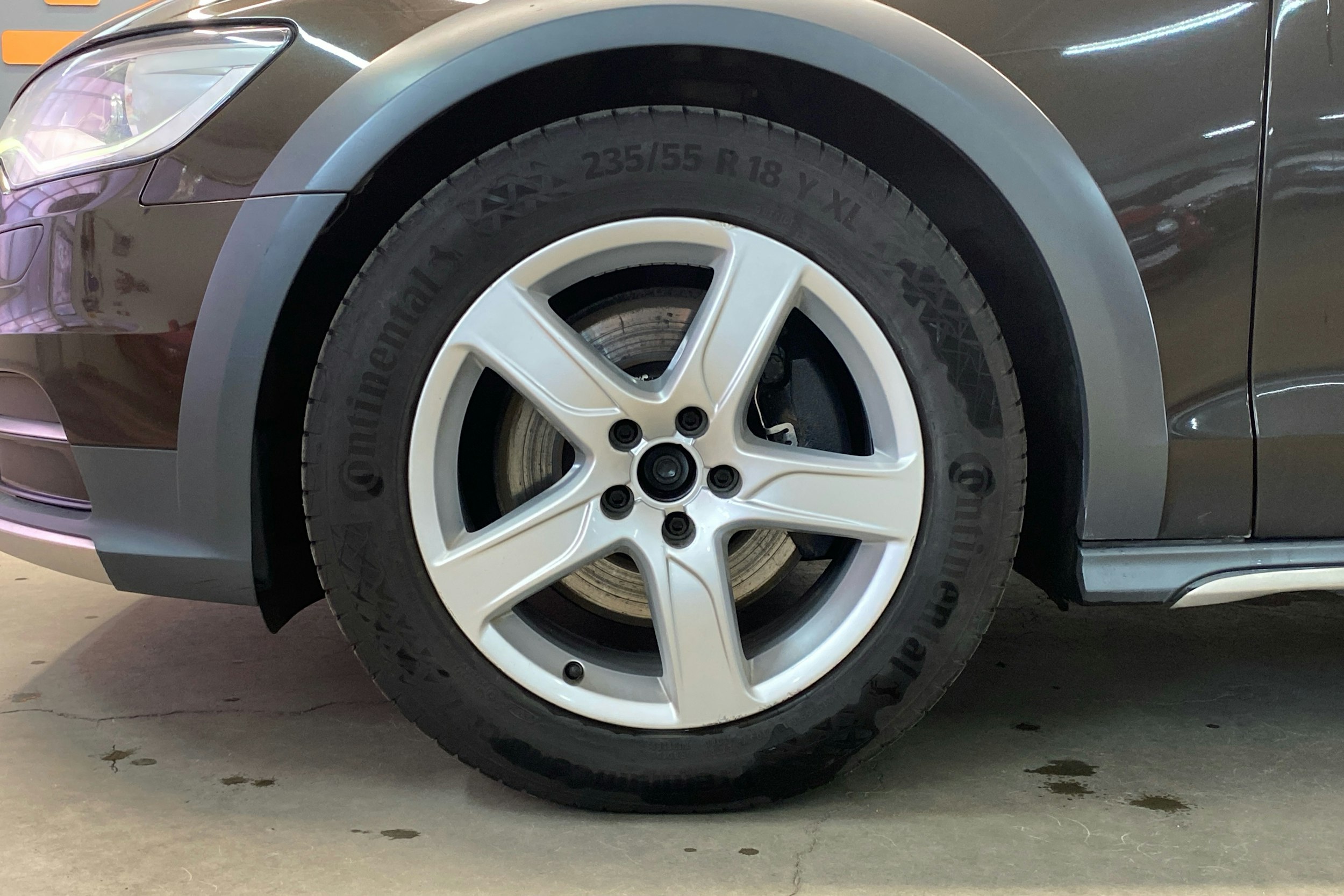 ruskea (beige) Audi A6 allroad quattro 2013 kuva 21.