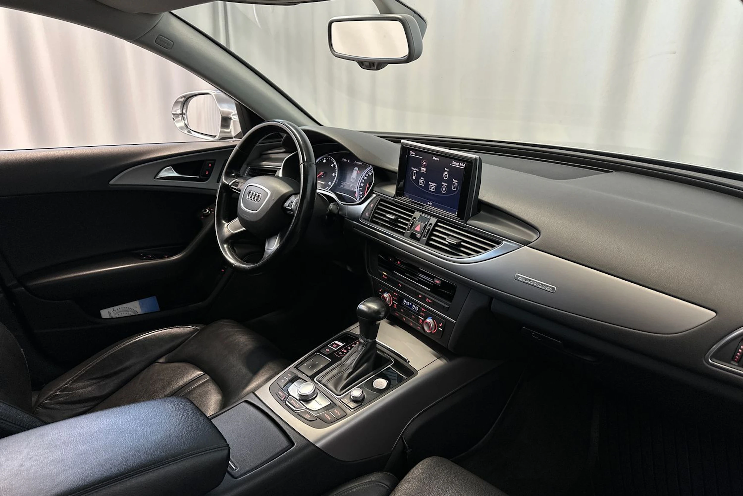 harmaa Audi A6 allroad quattro 2013 kuva 12.