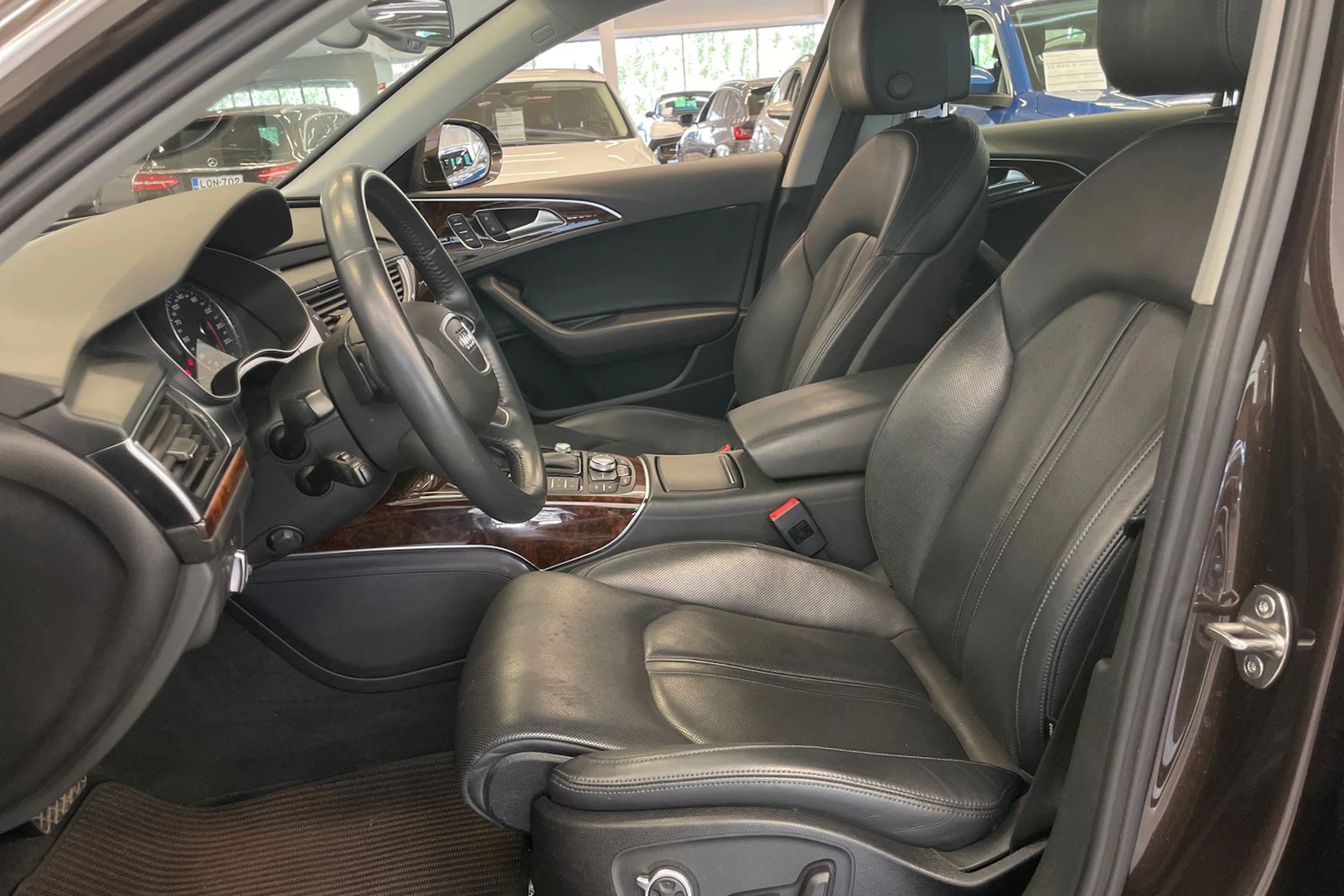 Ruskea (beige) Audi A6 ALLROAD QUATTRO 2014 kuva 20.