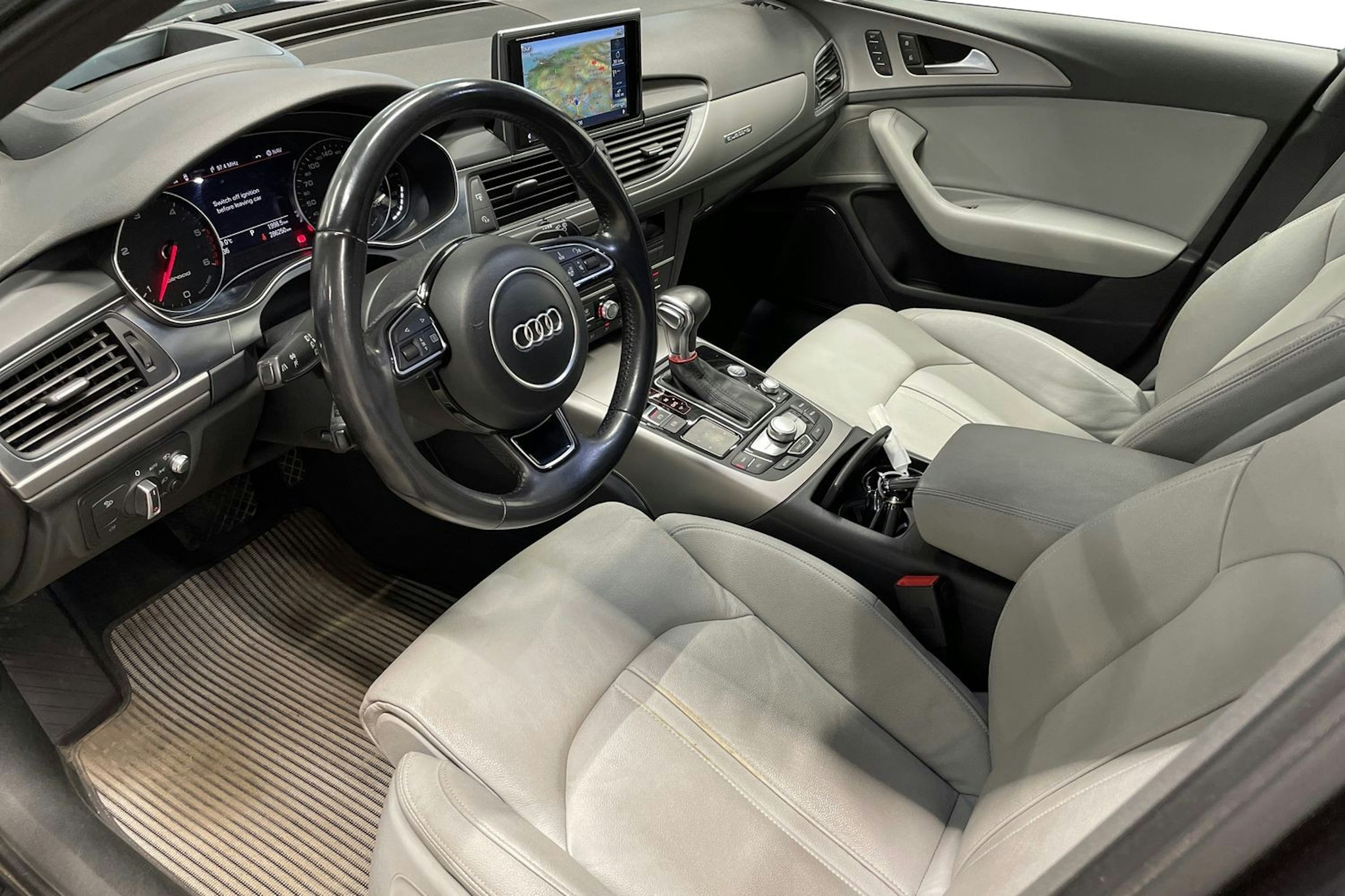Sininen Audi A6 ALLROAD QUATTRO 2014 kuva 7.